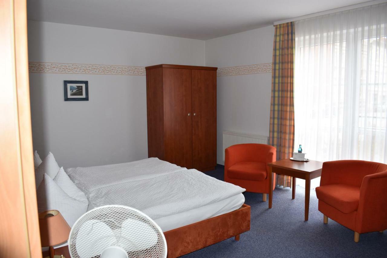 Hotel Garni "Am Hafen" Havelberg Dış mekan fotoğraf